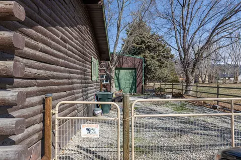 29561 Fawn Way, Tehachapi, CA 93561 photo 5