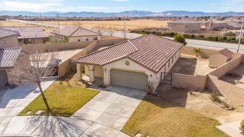 3012 Norberry St, Lancaster, CA 93535 photo 3