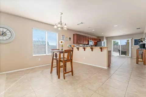 3012 Norberry St, Lancaster, CA 93535 photo 8
