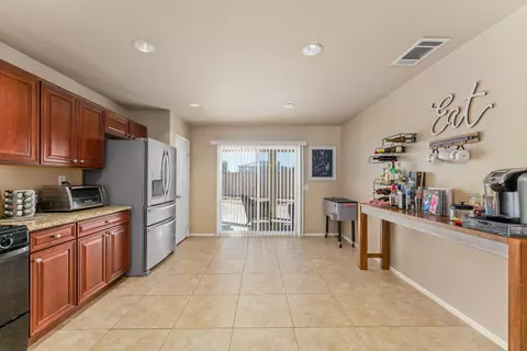 3012 Norberry St, Lancaster, CA 93535 photo 12