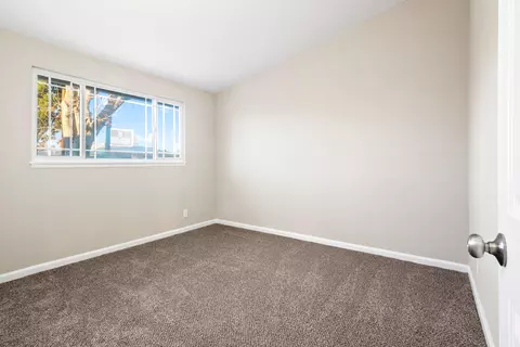 403 Lingard St E, Lancaster, CA 93535 photo 16