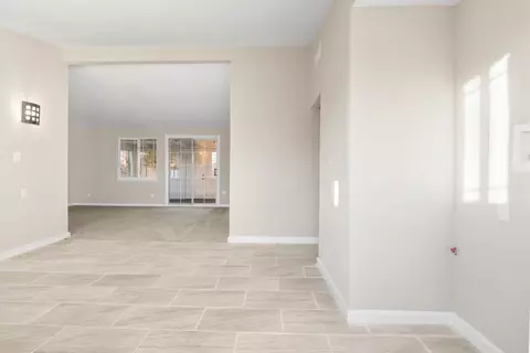 403 Lingard St E, Lancaster, CA 93535 photo 5