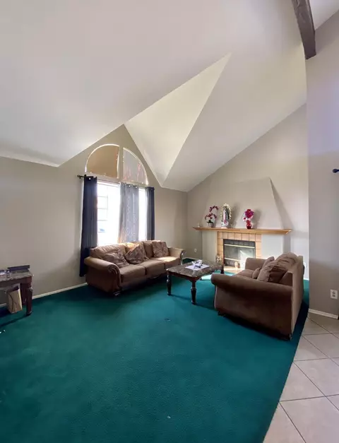 37660 52nd St E, Palmdale, CA 93552 photo 3