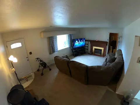507 Pauley St S, Tehachapi, CA 93561 photo 6