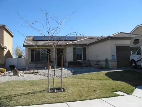 44910 Shad St, Lancaster, CA 93536 photo 1