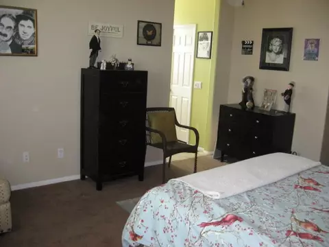 44910 Shad St, Lancaster, CA 93536 photo 9