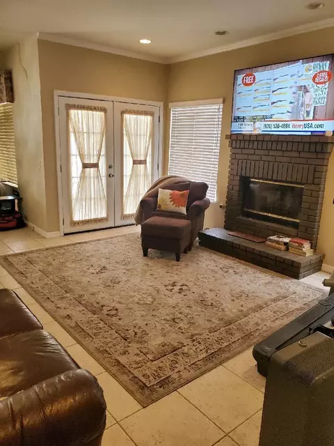 42629 56th St W, Lancaster, CA 93536 photo 3