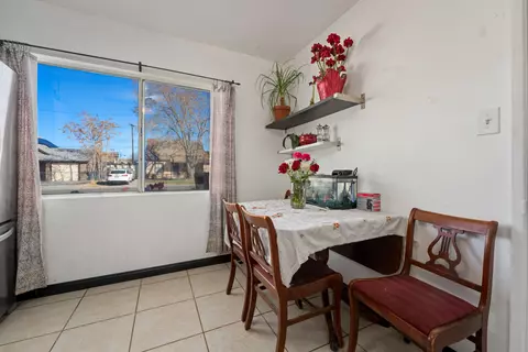 44327 Heaton Ave, Lancaster, CA 93534 photo 7