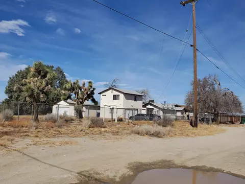 47819 28th Street St E, Lancaster, CA 93535 photo 2