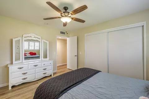 43922 Fenner Ave, Lancaster, CA 93536 photo 27
