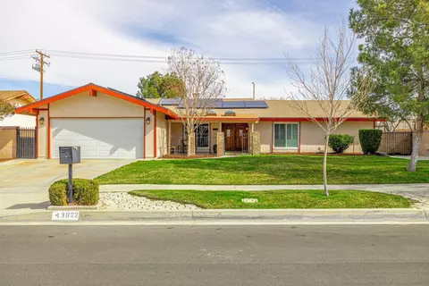 43922 Fenner Ave, Lancaster, CA 93536 photo 1