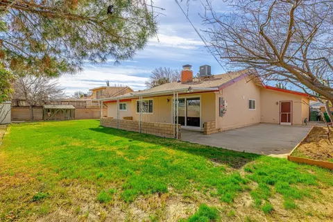 43922 Fenner Ave, Lancaster, CA 93536 photo 33