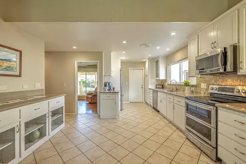 43922 Fenner Ave, Lancaster, CA 93536 photo 15