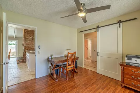 43922 Fenner Ave, Lancaster, CA 93536 photo 8