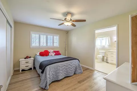 43922 Fenner Ave, Lancaster, CA 93536 photo 26
