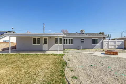 42419 30th St W, Lancaster, CA 93536 photo 21