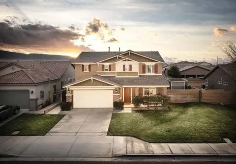 43525 Hampton St, Lancaster, CA 93536 photo 1