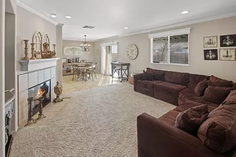 43525 Hampton St, Lancaster, CA 93536 photo 14