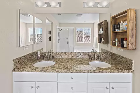 43525 Hampton St, Lancaster, CA 93536 photo 27