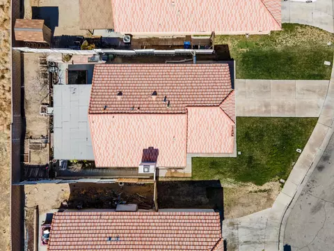 45319 Sontera Ave, Lancaster, CA 93535 photo 3