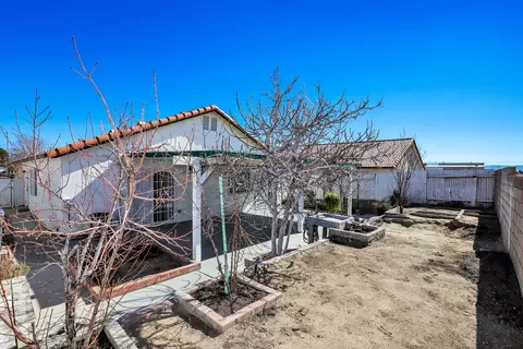 45319 Sontera Ave, Lancaster, CA 93535 photo 23