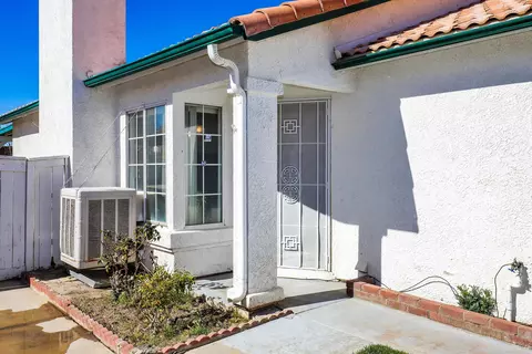 45319 Sontera Ave, Lancaster, CA 93535 photo 6