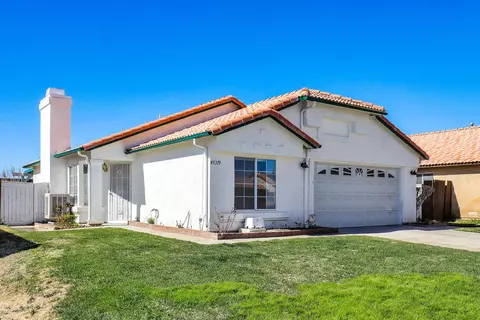 45319 Sontera Ave, Lancaster, CA 93535 photo 4