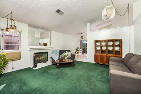 45319 Sontera Ave, Lancaster, CA 93535 photo 8