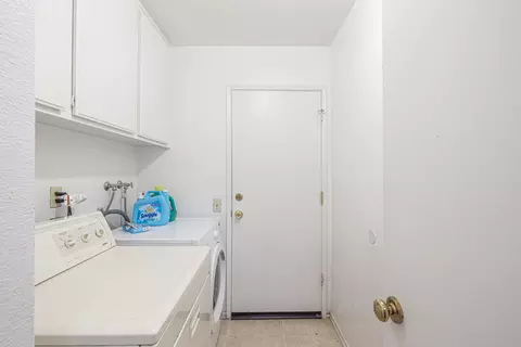 44052 Ruthron Ave, Lancaster, CA 93536 photo 24