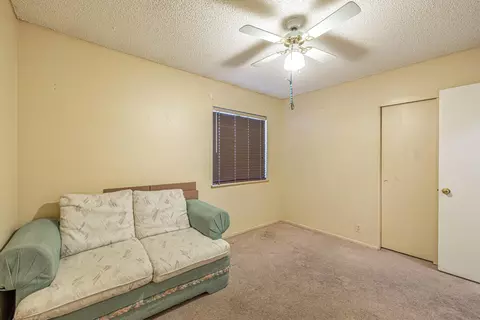 44052 Ruthron Ave, Lancaster, CA 93536 photo 21