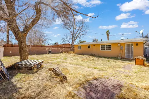 44026 3rd St E, Lancaster, CA 93535 photo 16