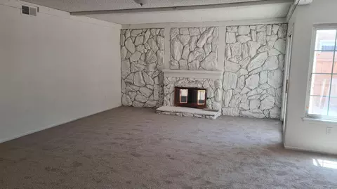 44015 7th St E, Lancaster, CA 93535 photo 10