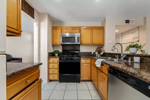 2120 Beechwood St, Lancaster, CA 93535 photo 8