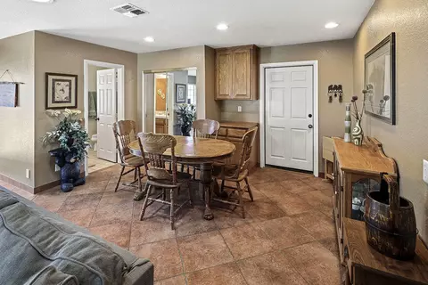 4053 Syracuse Ave, Acton, CA 93510 photo 7