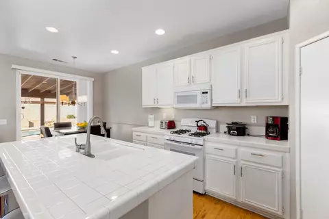 1543 Sutherland St, Lancaster, CA 93534 photo 10