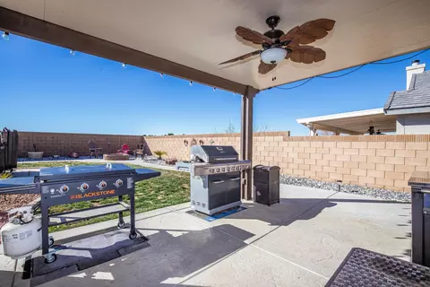 42921 Edson Ave, Lancaster, CA 93536 photo 29