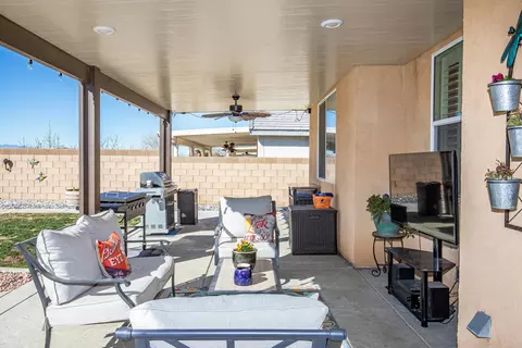 42921 Edson Ave, Lancaster, CA 93536 photo 28