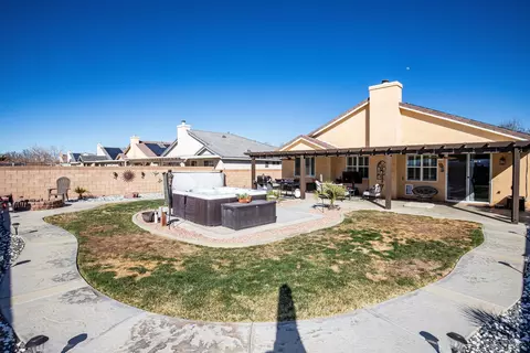 42921 Edson Ave, Lancaster, CA 93536 photo 33