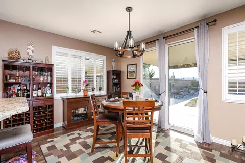 42921 Edson Ave, Lancaster, CA 93536 photo 13