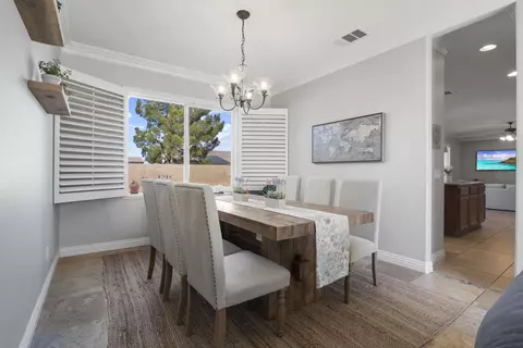 6027 Starview Dr, Lancaster, CA 93536 photo 4