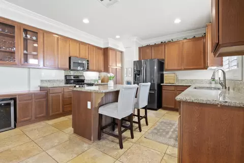 6027 Starview Dr, Lancaster, CA 93536 photo 6