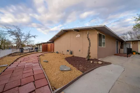 45516 Gadsden Ave, Lancaster, CA 93534 photo 3