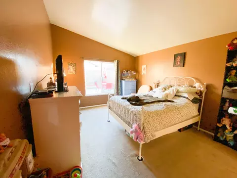 3564 Avocado Ln, Palmdale, CA 93550 photo 12