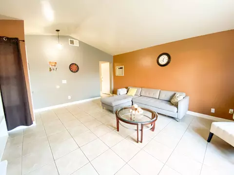 3564 Avocado Ln, Palmdale, CA 93550 photo 7