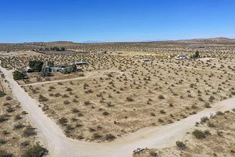 45845 250th St E, Lancaster, CA 93535 photo 32