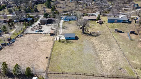 30201 Sunland Way, Tehachapi, CA 93561 photo 45