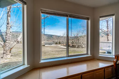 30201 Sunland Way, Tehachapi, CA 93561 photo 21