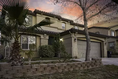 36752 30th St E, Palmdale, CA 93550 photo 1