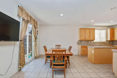 36752 30th St E, Palmdale, CA 93550 photo 6