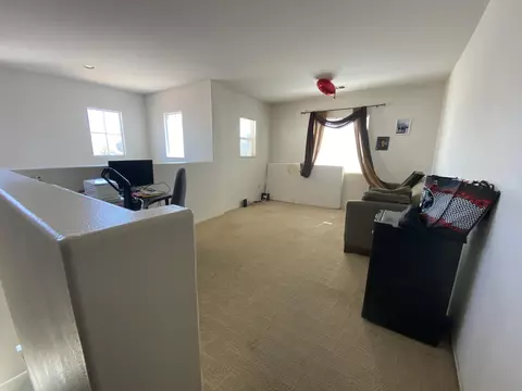 44005 Camellia St, Lancaster, CA 93535 photo 5